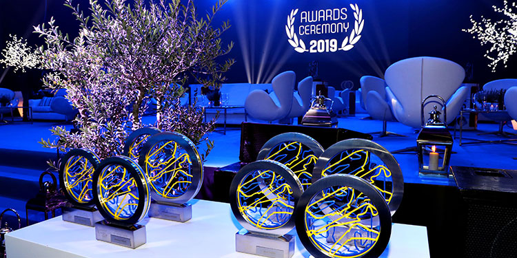 Le mans Cup Circuit Trophies by EFX Trophy Maker